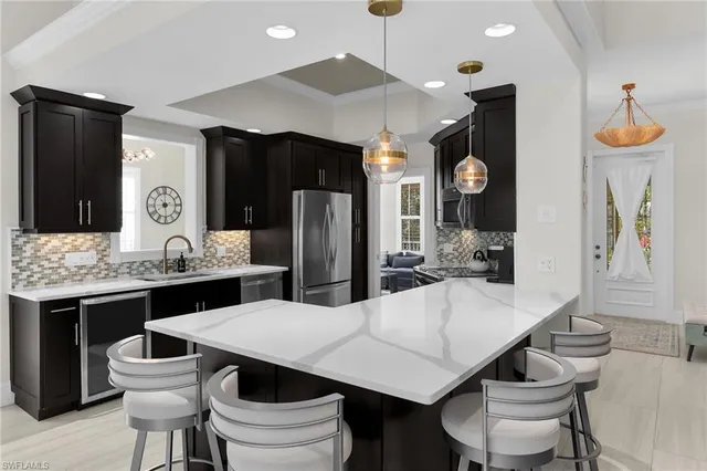 $1,100,000 | 7911 Portofino Court, Naples, FL 34114