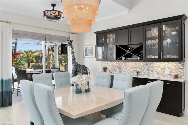 $1,100,000 | 7911 Portofino Court, Naples, FL 34114