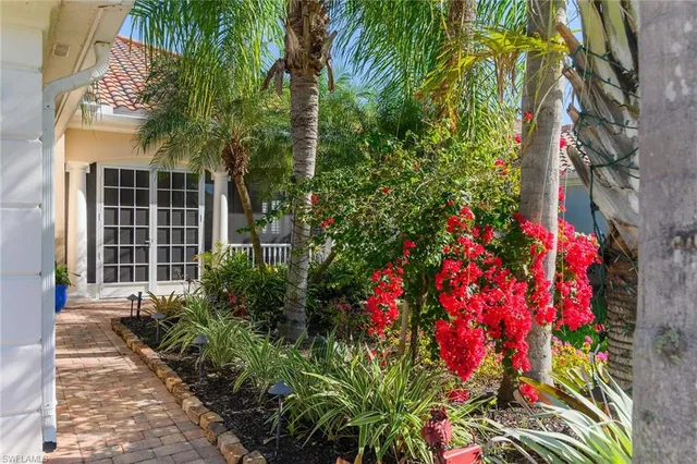 $1,100,000 | 7911 Portofino Court, Naples, FL 34114