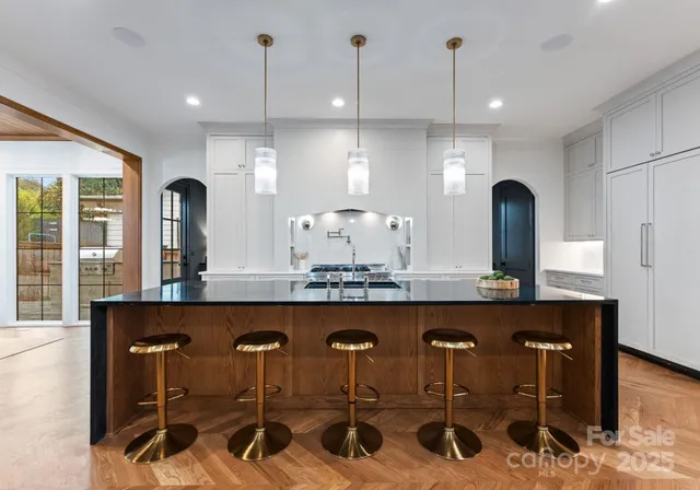 $3,095,000 | 1020 Habersham Drive, Charlotte, NC 28209