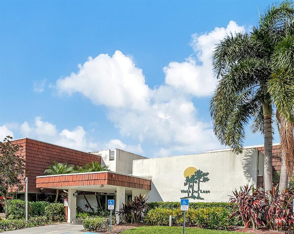 1225 Northwest 21st Street, Unit 2615 Stuart, FL 34994 - Photo 27 of 43 Vista del Lago Clubhouse.