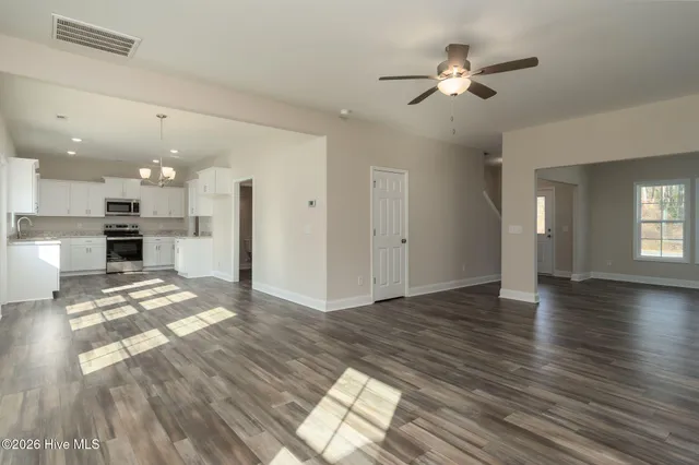 $344,900 | 213 Brighttown Road, Maysville, NC 28555