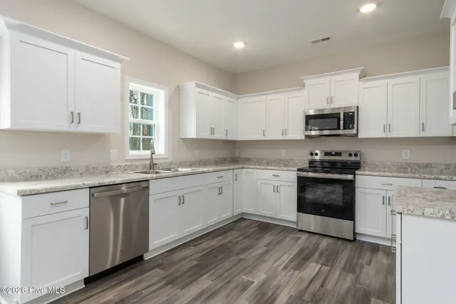 $344,900 | 213 Brighttown Road, Maysville, NC 28555