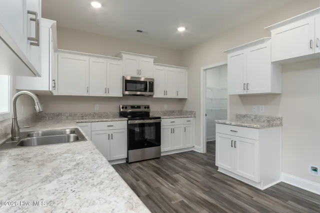 $344,900 | 213 Brighttown Road, Maysville, NC 28555