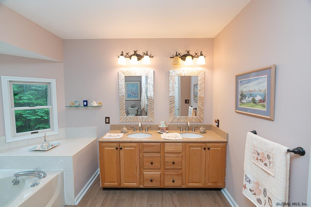 21 Nadeau Road Halfmoon, NY 12065 - Photo 30 of 32 Photo 31