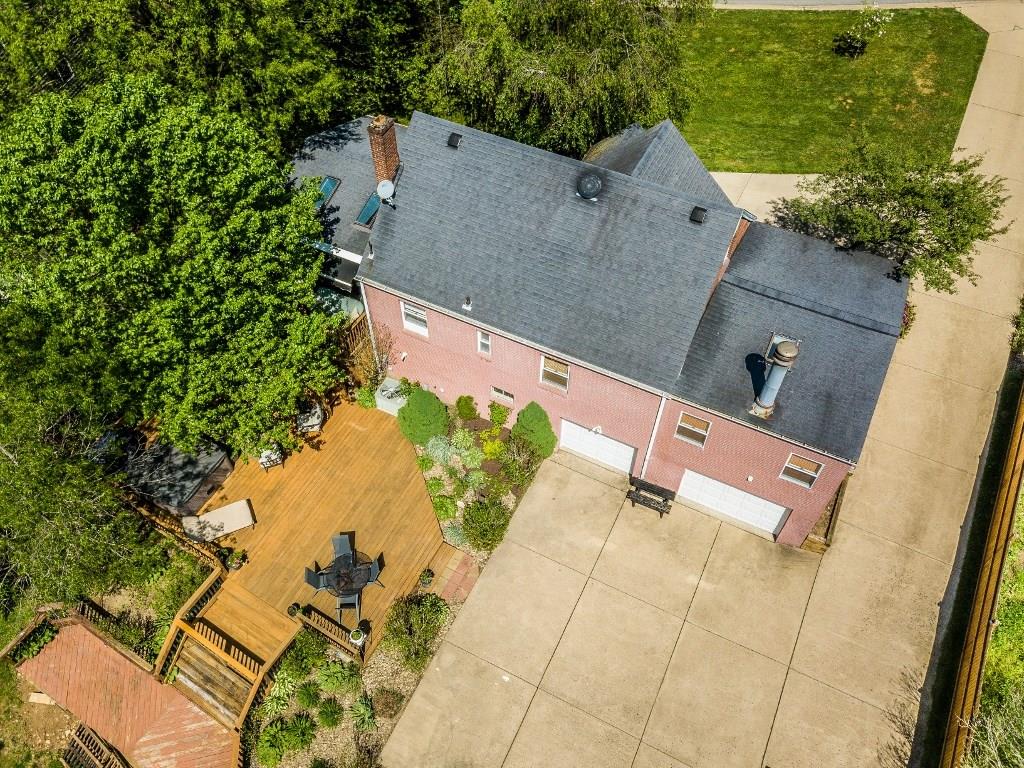 422 Thompsonville Road McMurray, PA 15317 - Photo 22 of 25 Aerial view of the property.