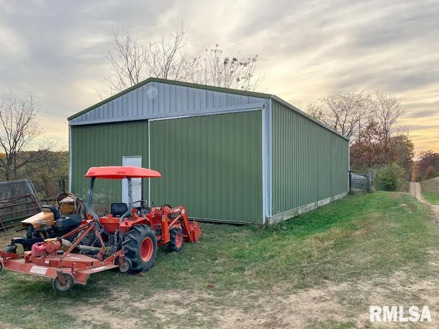 $290,000 | 9303 North Old Miller Lane, Cuba, IL 61427