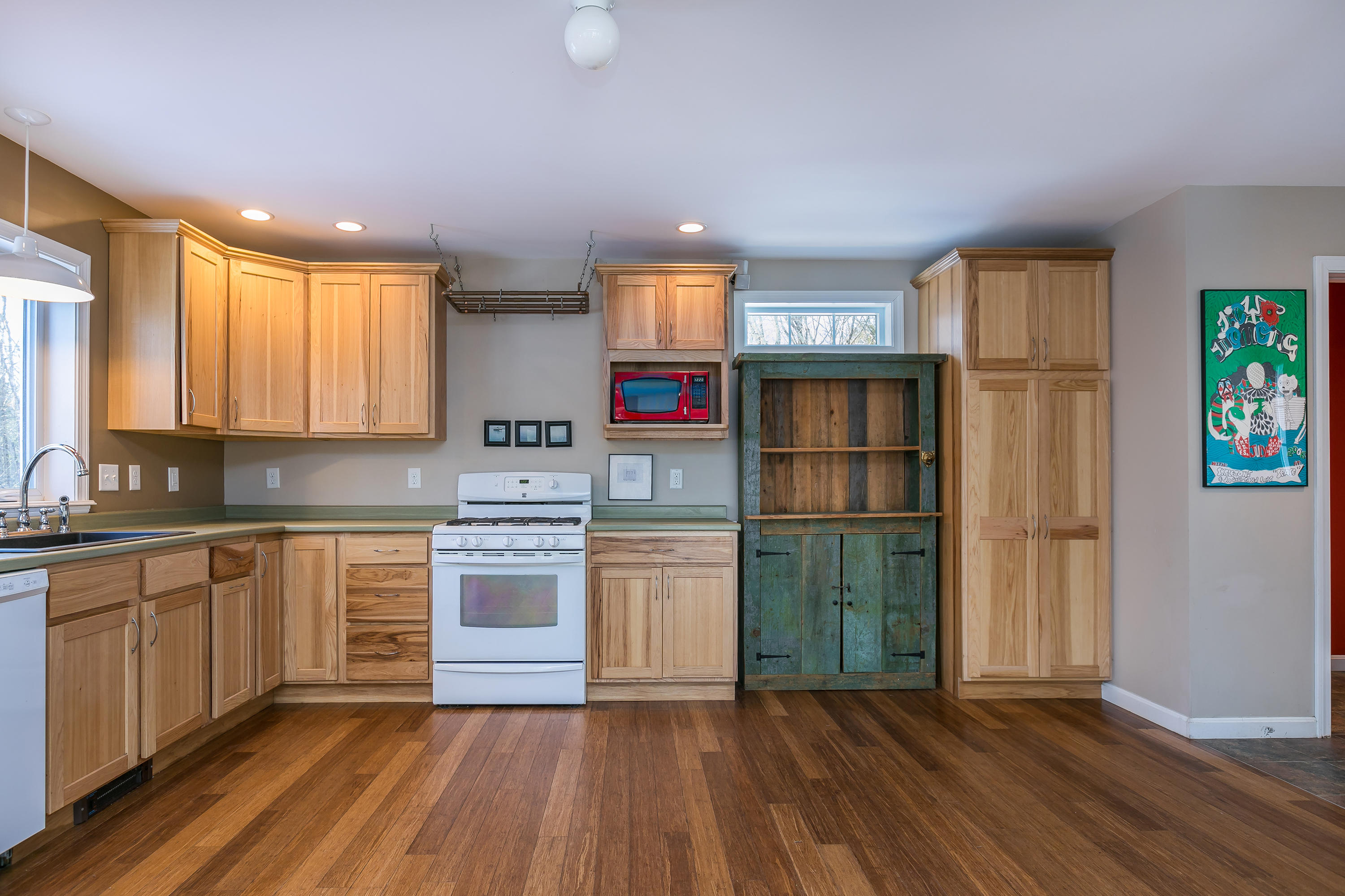 48 Orchard Road Cumberland, ME 04021 - Photo 22 of 33 Kitchen-3