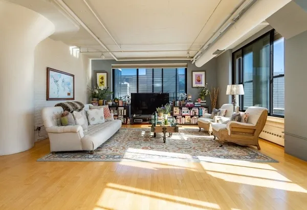 $5,150 | 210 South Street, Unit 55, Boston, MA 02111