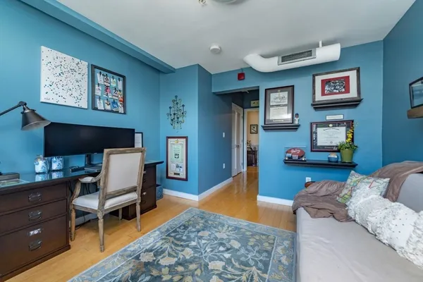 $5,150 | 210 South Street, Unit 55, Boston, MA 02111