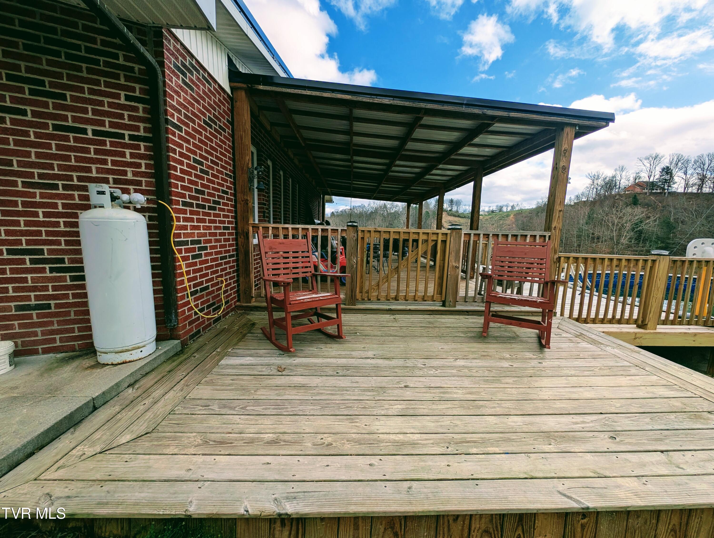 246 The New Road Clintwood, VA 24228 - Photo 21 of 62 1000019894