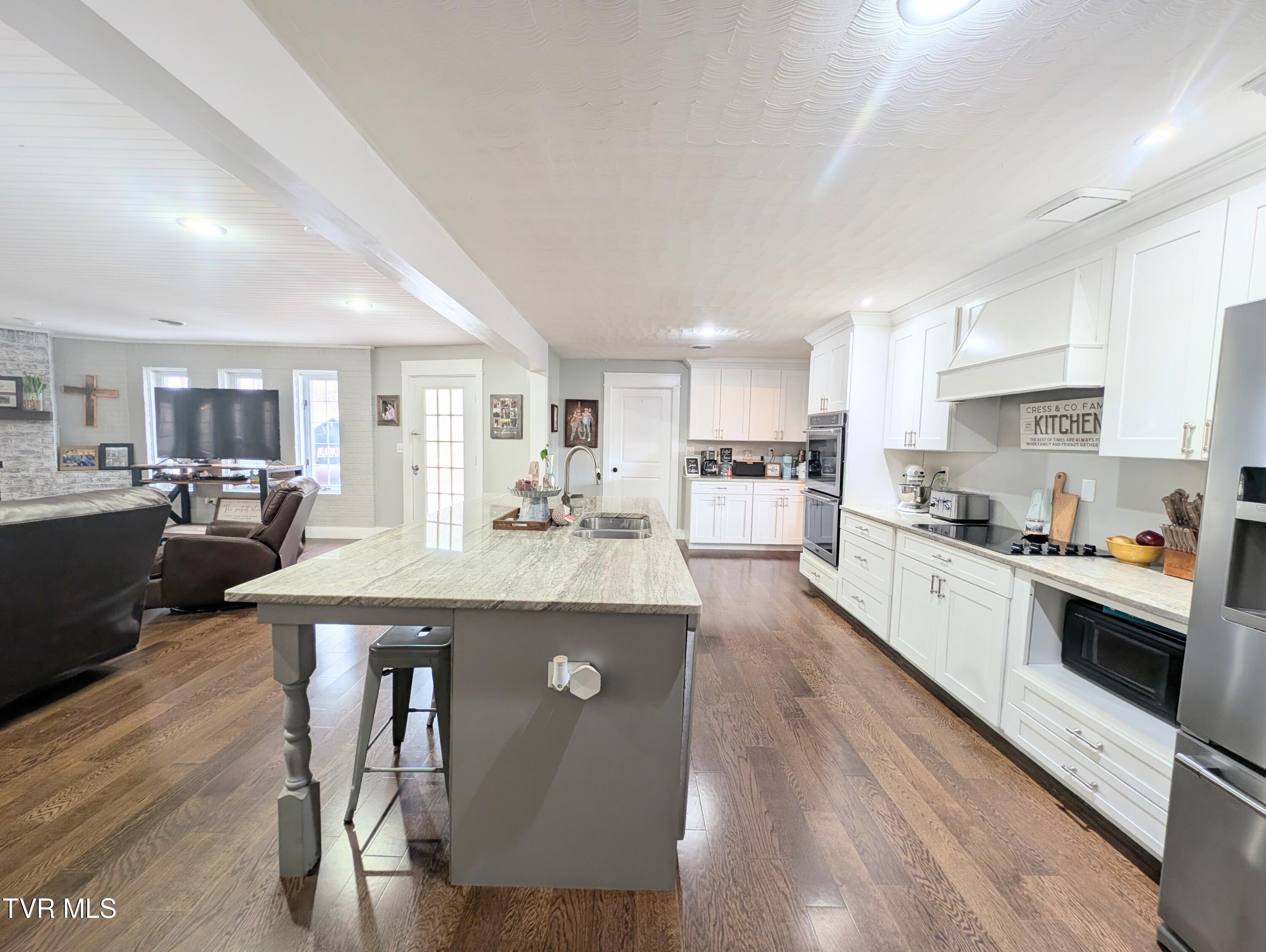 246 The New Road Clintwood, VA 24228 - Photo 32 of 62 1000019907