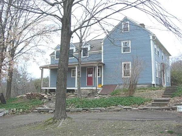 330 Market Hill Road Amherst, MA 01002 - Photo 3 of 18