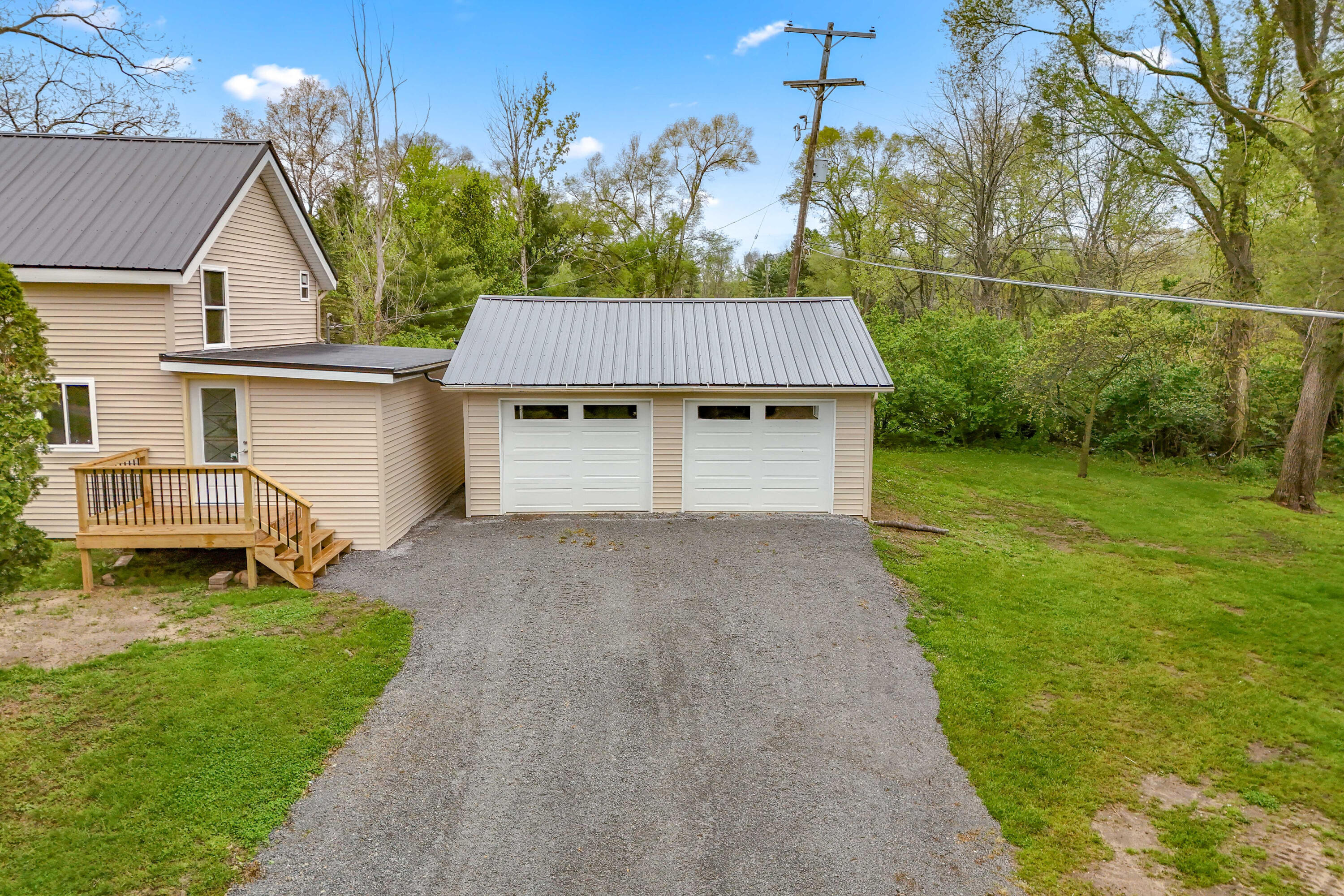 68505 Sweet Lake Road Sturgis, MI 49091 - Photo 4 of 63 20