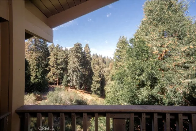 $350,000 | 881 Strawberry Peak Road, Twin Peaks, CA 92391