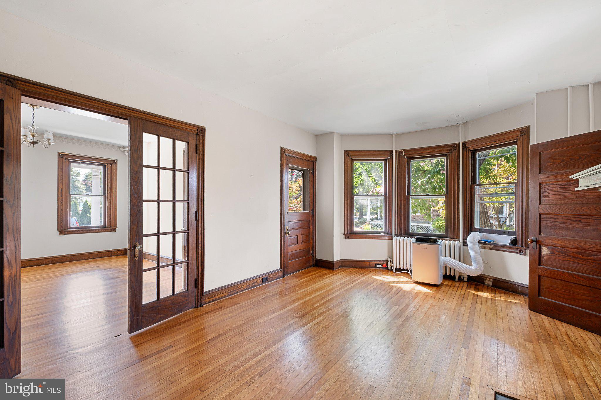 1609 Mt Salem Lane Wilmington, DE 19806 - Photo 9 of 34