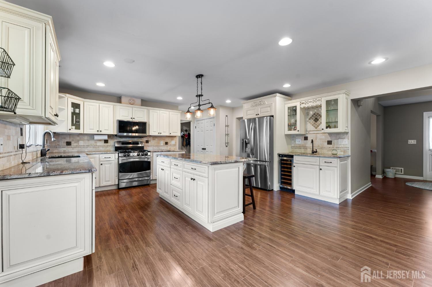 11 Vassar Road Great Meadows, NJ 07838 - Photo 4 of 38 Gallery Image 4