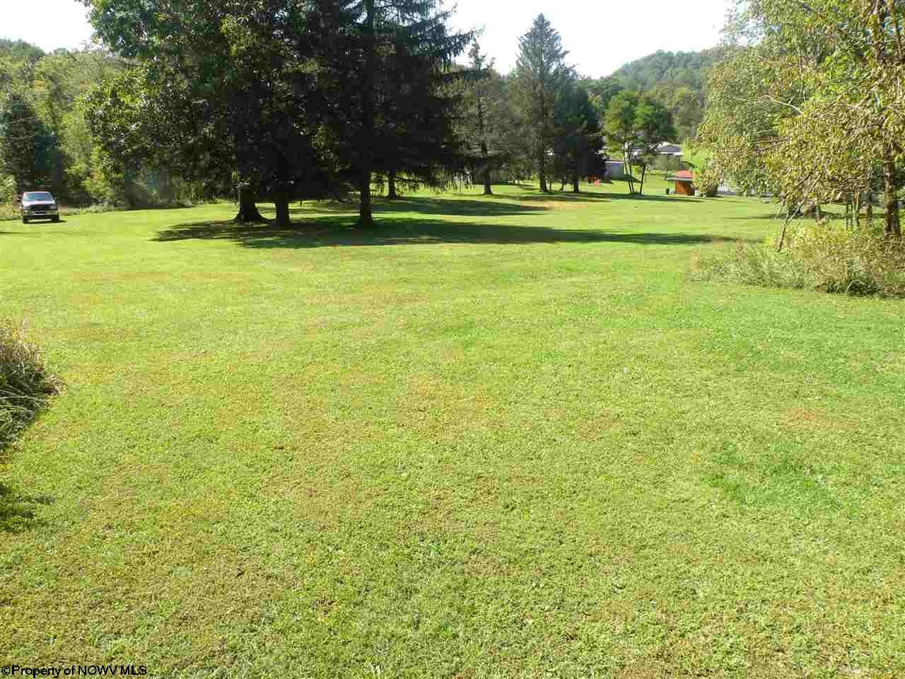 381 Co Rte 1/1 Bridgeport, WV 26330 - Photo 18 of 19 Gallery Image 18
