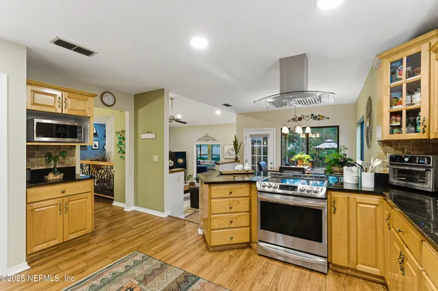 $469,000 | 11727 Greenland Oaks Drive, Jacksonville, FL 32258