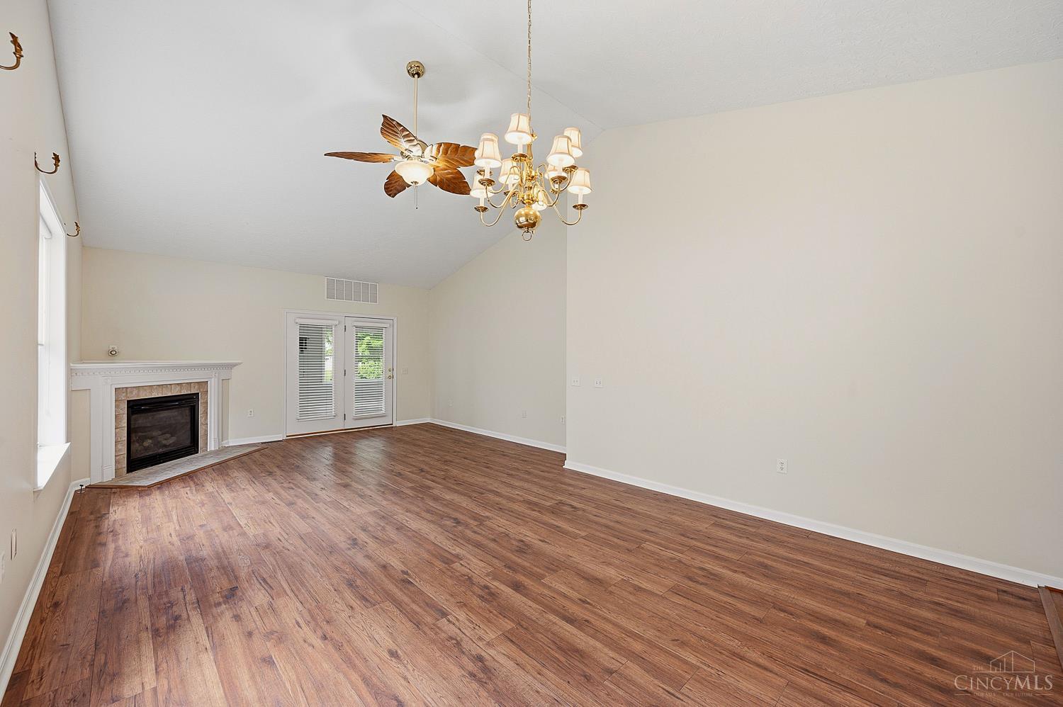 6183 Pondside Drive Maineville, OH 45039 - Photo 18 of 77