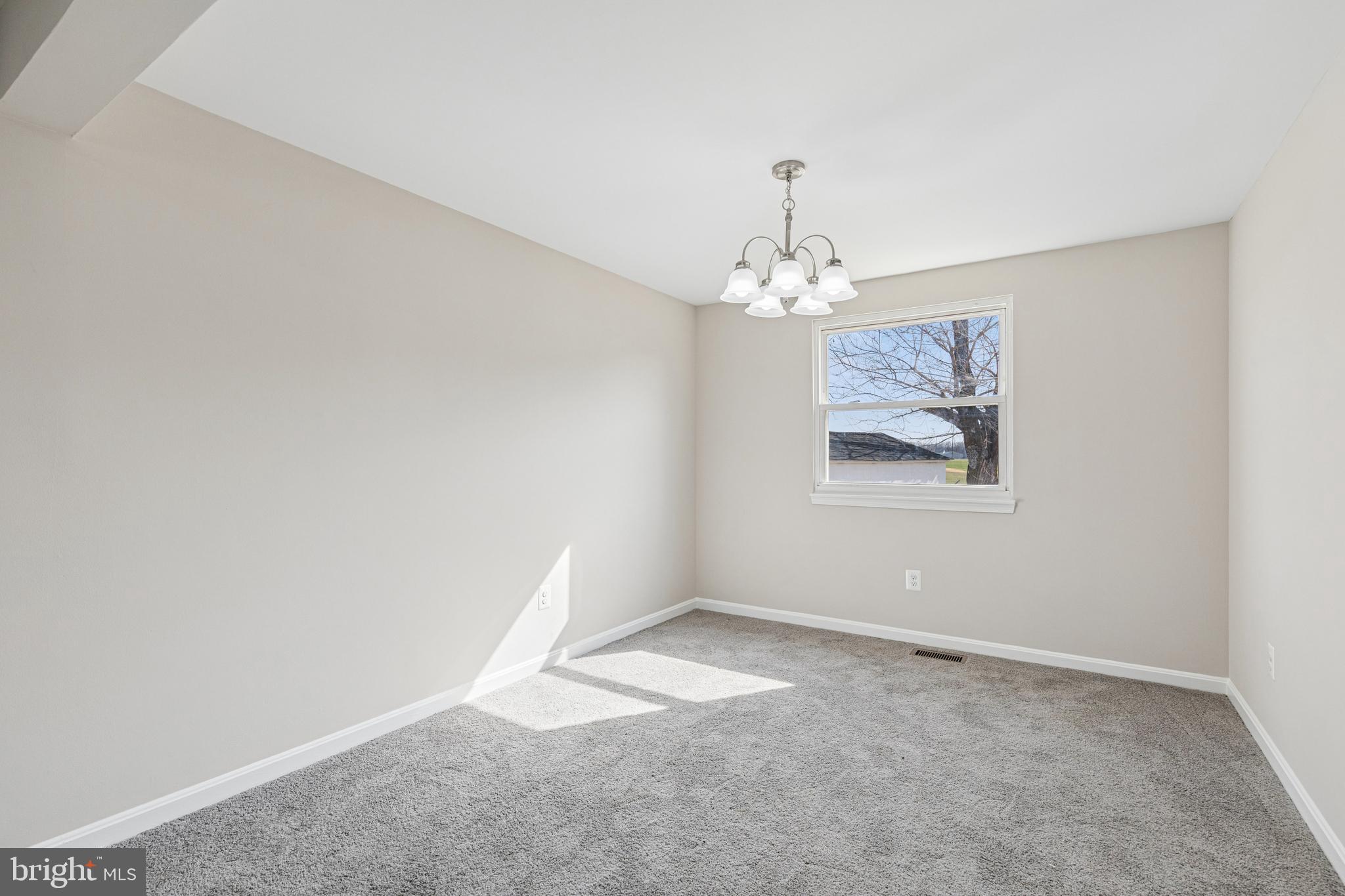 7451 Oakland Mills Road Columbia, MD 21046 - Photo 22 of 83