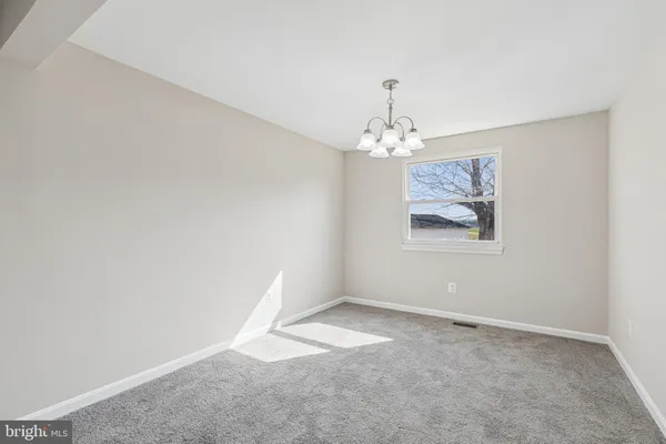 $625,900 | 7451 Oakland Mills Road, Columbia, MD 21046