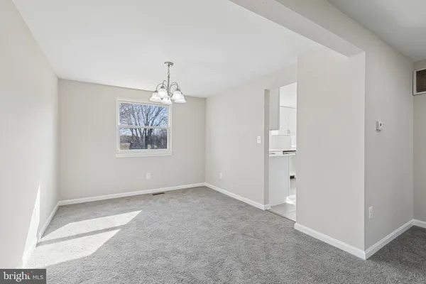 $625,900 | 7451 Oakland Mills Road, Columbia, MD 21046