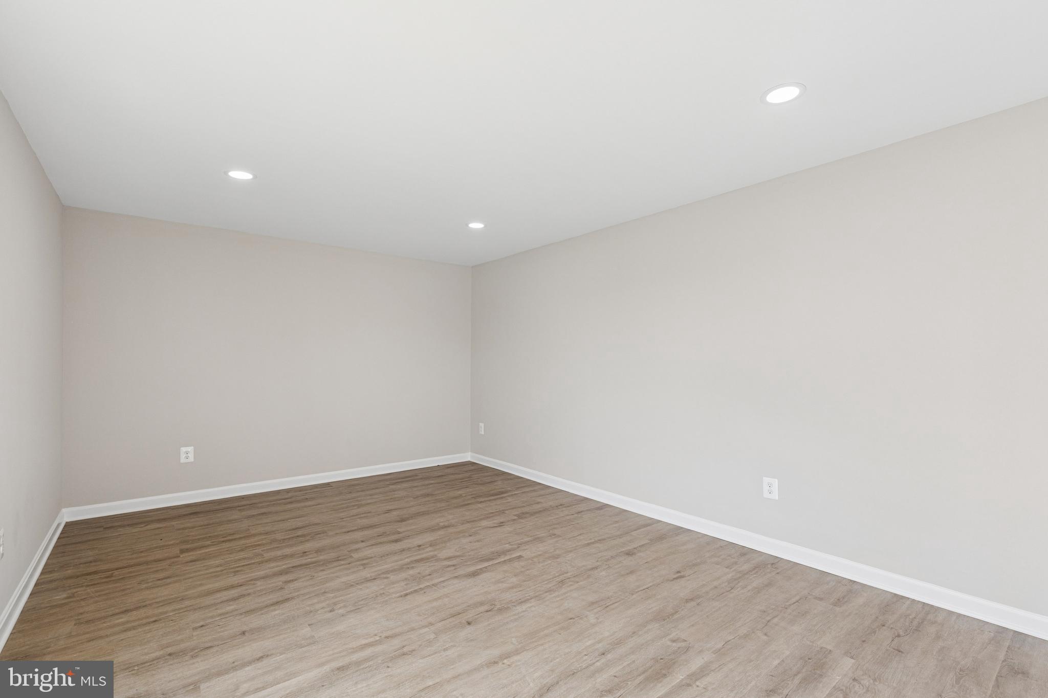 7451 Oakland Mills Road Columbia, MD 21046 - Photo 35 of 83 wooden floor in a room