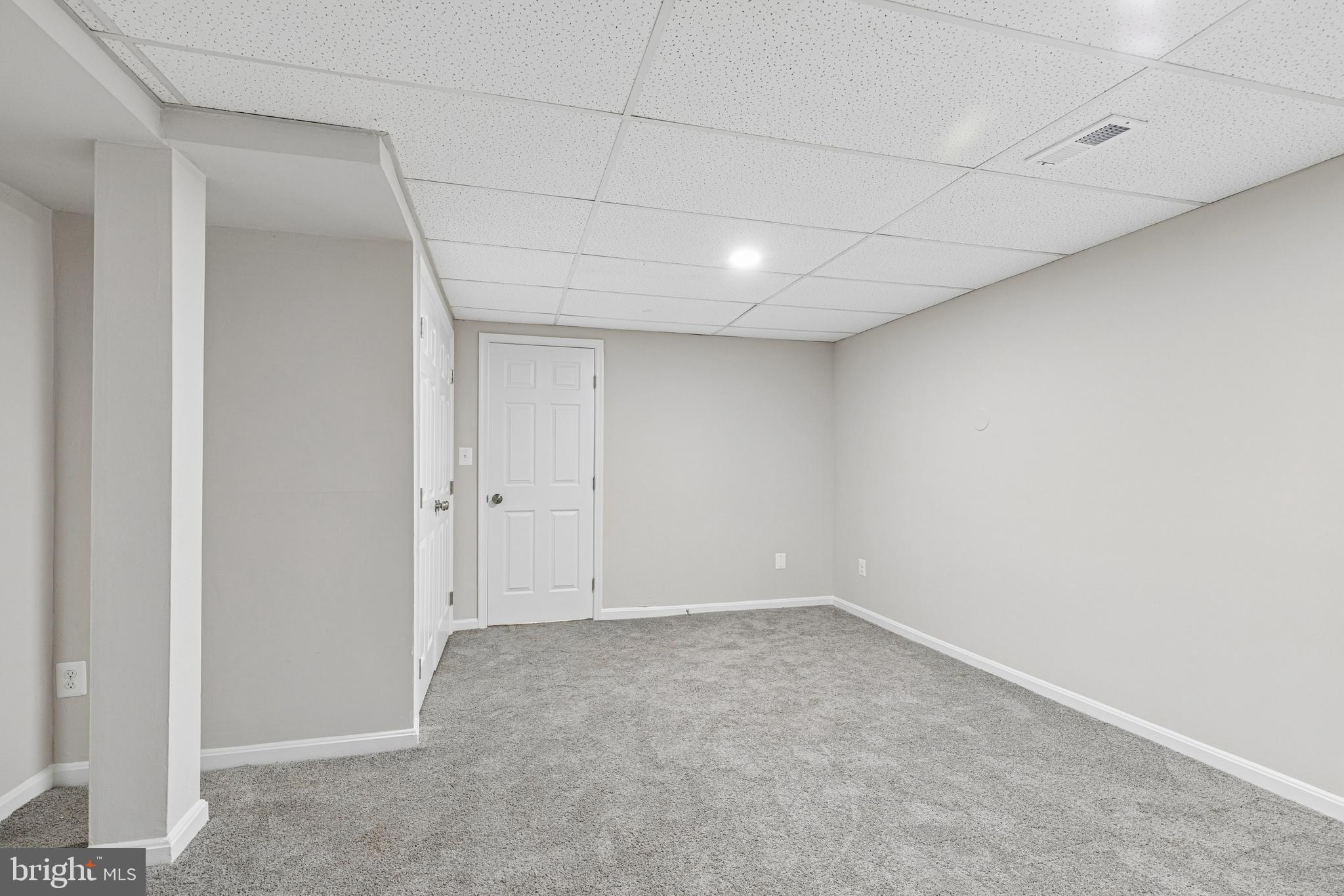 7451 Oakland Mills Road Columbia, MD 21046 - Photo 68 of 83 a view of room