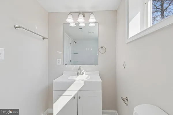 $625,900 | 7451 Oakland Mills Road, Columbia, MD 21046