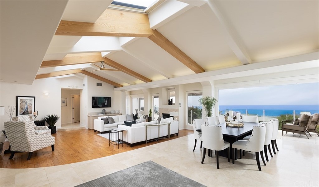 1315 Pitcairn Place Laguna Beach, CA 92651 - Photo 2 of 30