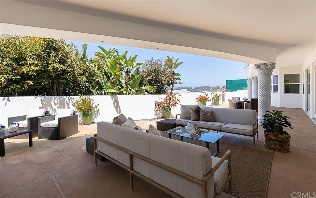 1315 Pitcairn Place Laguna Beach, CA 92651 - Photo 18 of 30