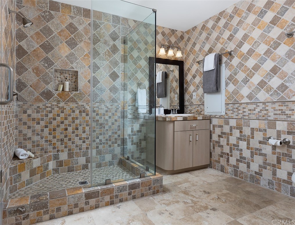 1315 Pitcairn Place Laguna Beach, CA 92651 - Photo 21 of 30