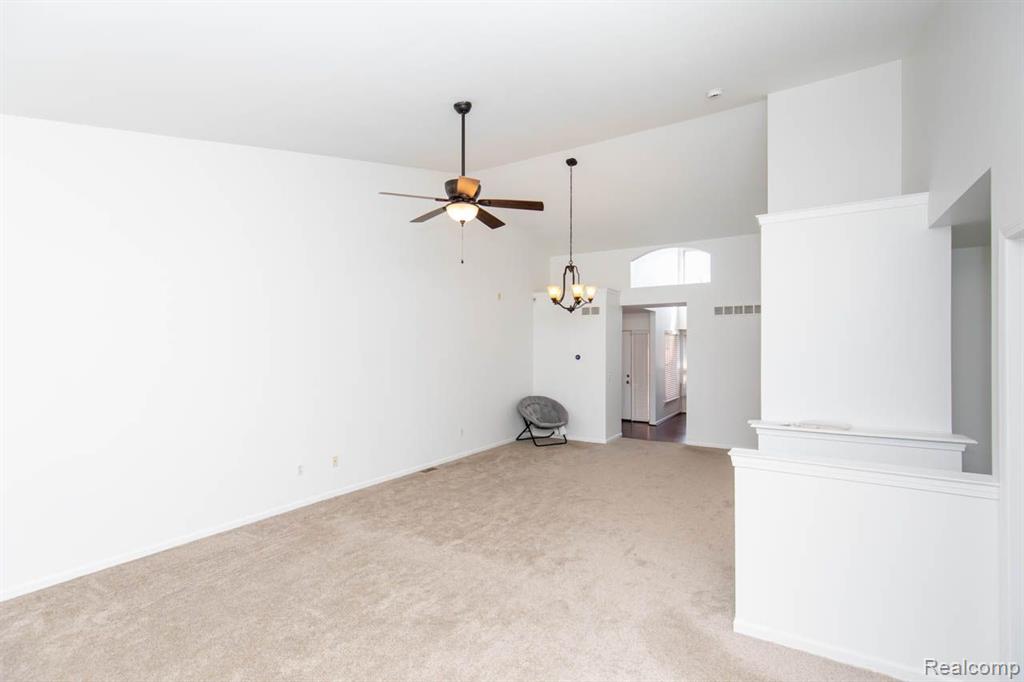 370 Cherry Grove Road Canton, MI 48188 - Photo 11 of 40