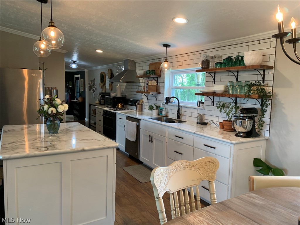 17380 Dover Road Navarre, OH 44662 - Photo 11 of 26 Gallery Image 11