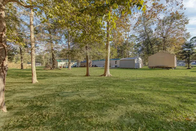 a view of a outdoor space