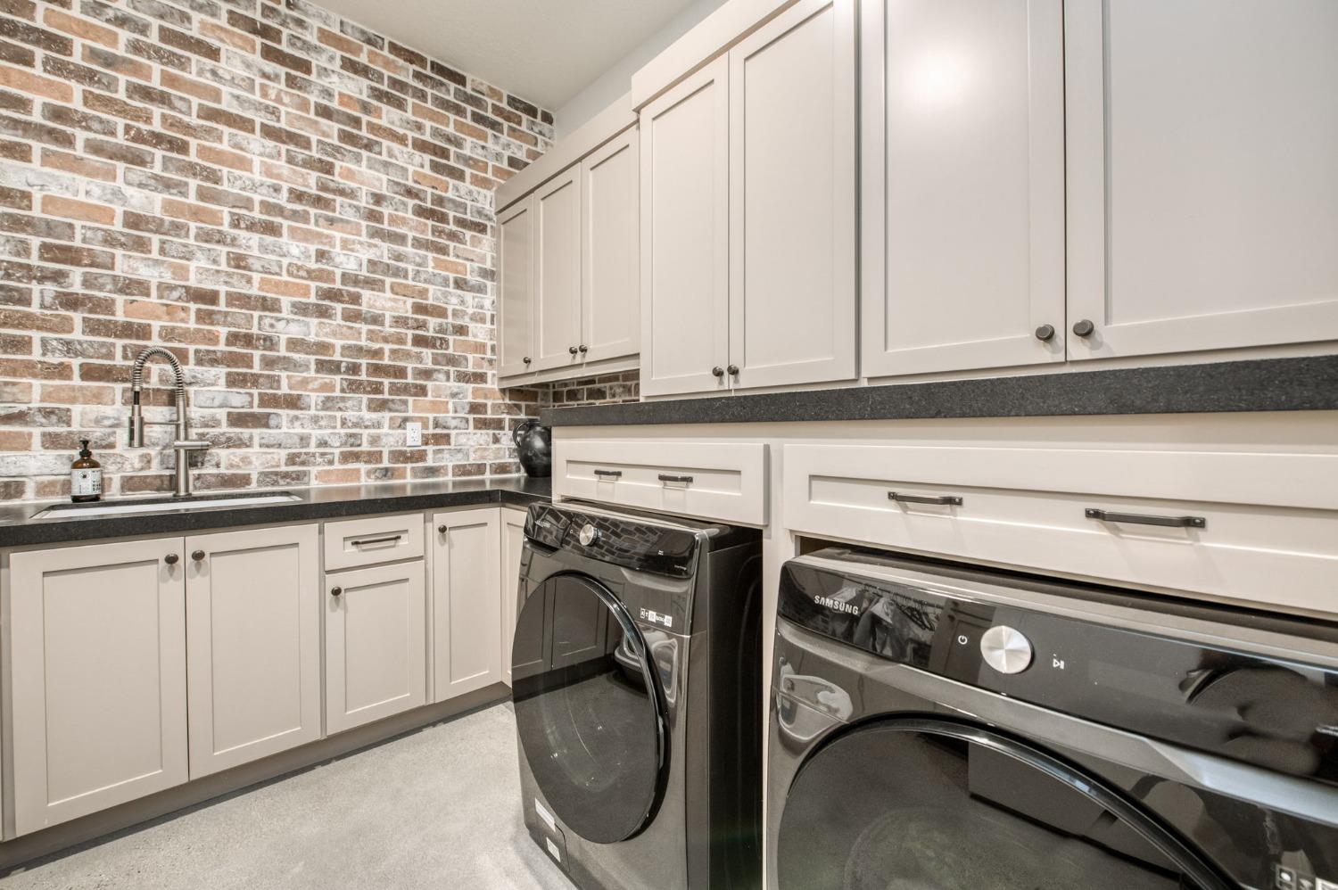 3895 East Reno Avenue Clovis, CA 93619 - Photo 19 of 67