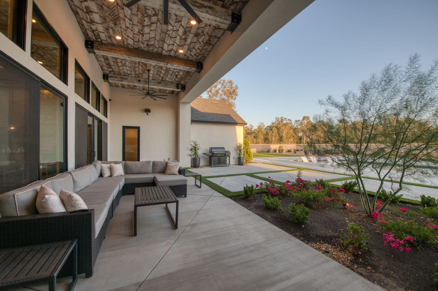 3895 East Reno Avenue Clovis, CA 93619 - Photo 52 of 67