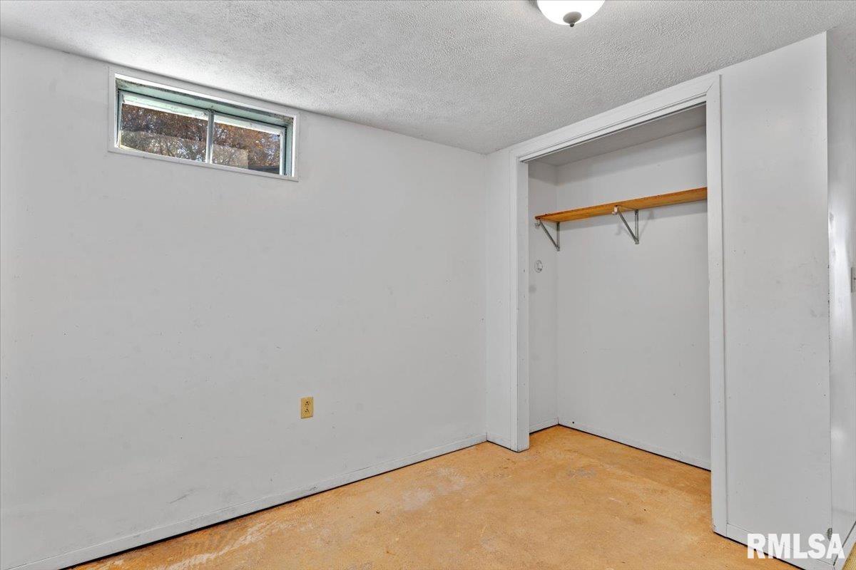 3898 Radford Road Springfield, IL 62707 - Photo 29 of 53