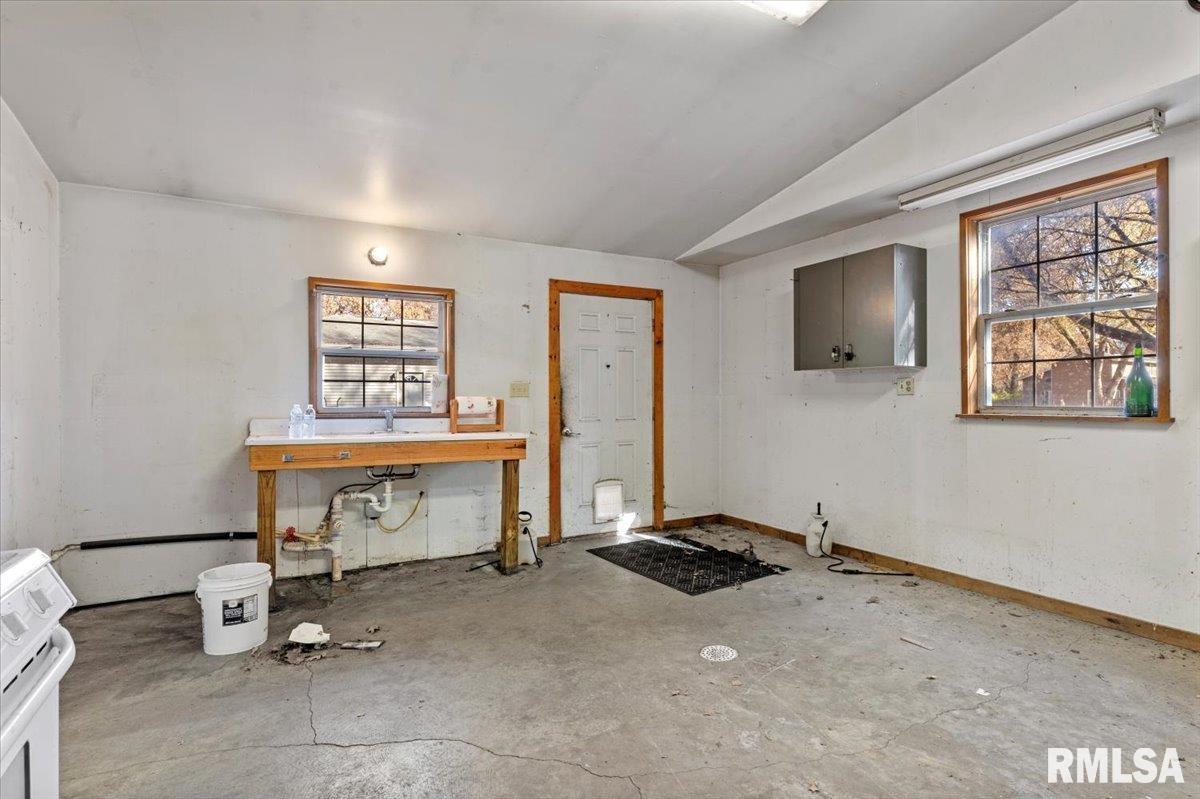 3898 Radford Road Springfield, IL 62707 - Photo 36 of 53