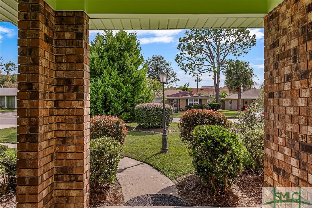 1506 Chevy Chase Road Savannah, GA 31415 - Photo 6 of 48