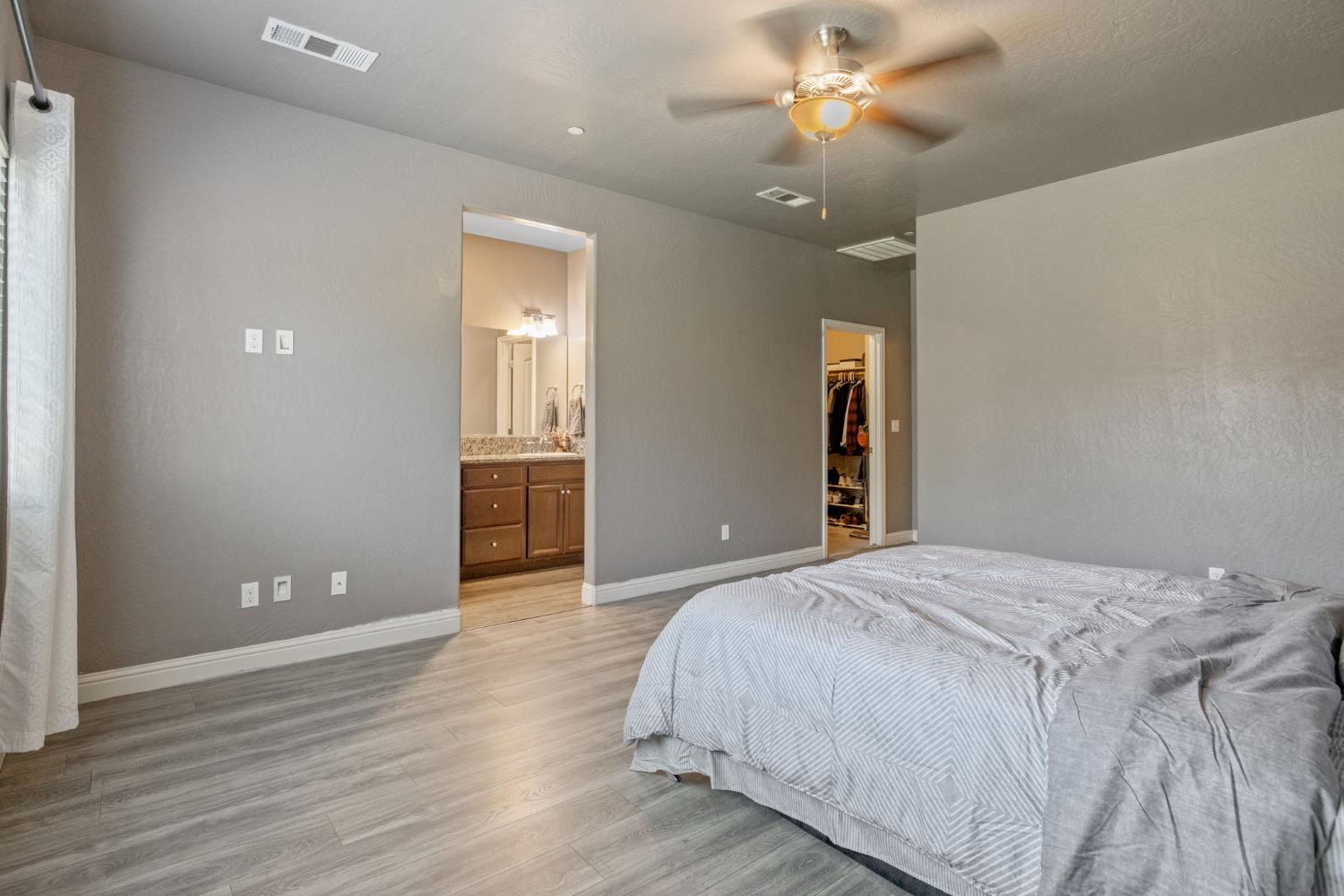 757 Strada Street Lemoore, CA 93245 - Photo 38 of 63
