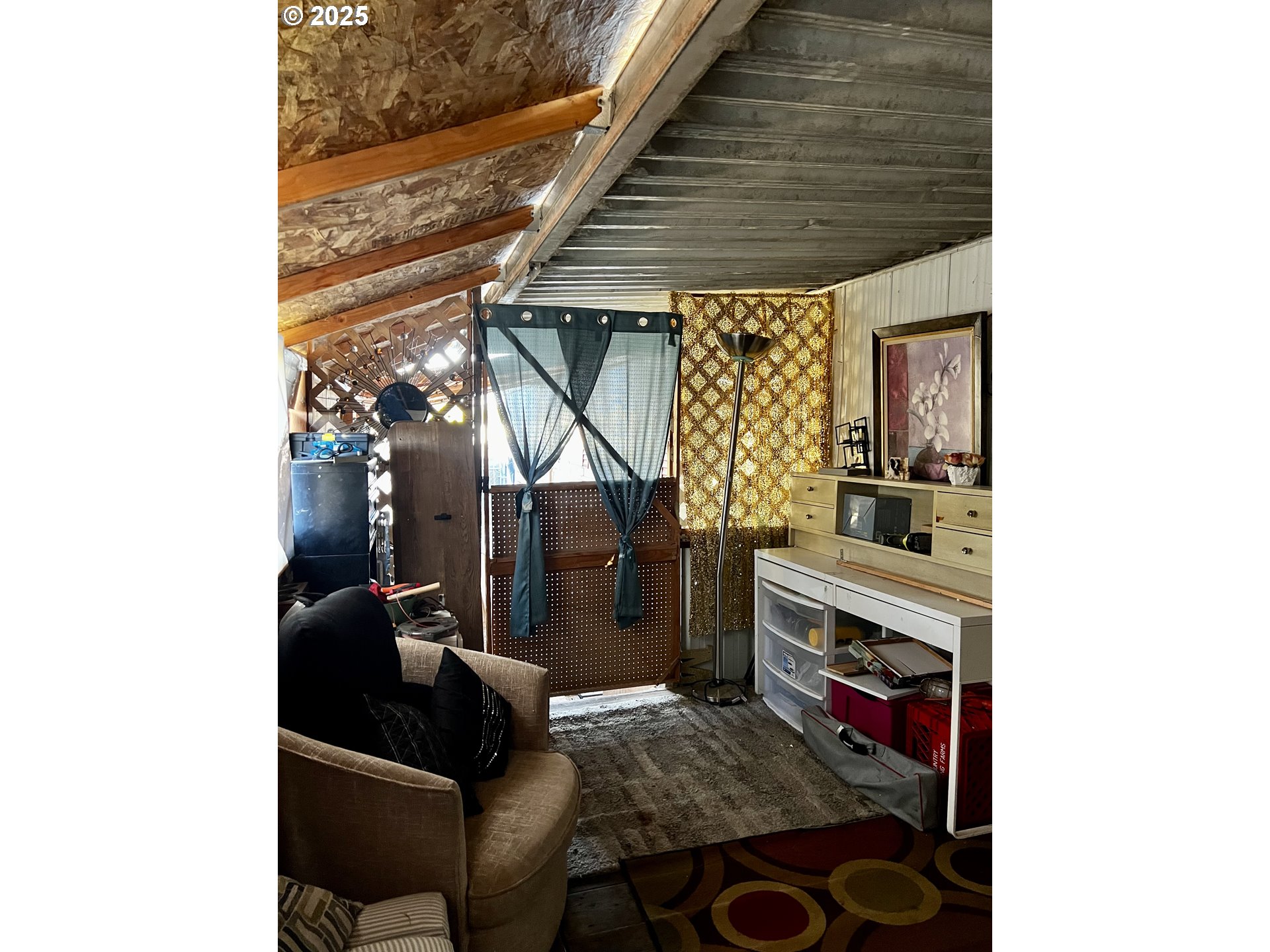 1030 Southwest 11th Street, Unit 33 Hermiston, OR 97838 - Photo 9 of 12 a living room with furniture and a fireplace