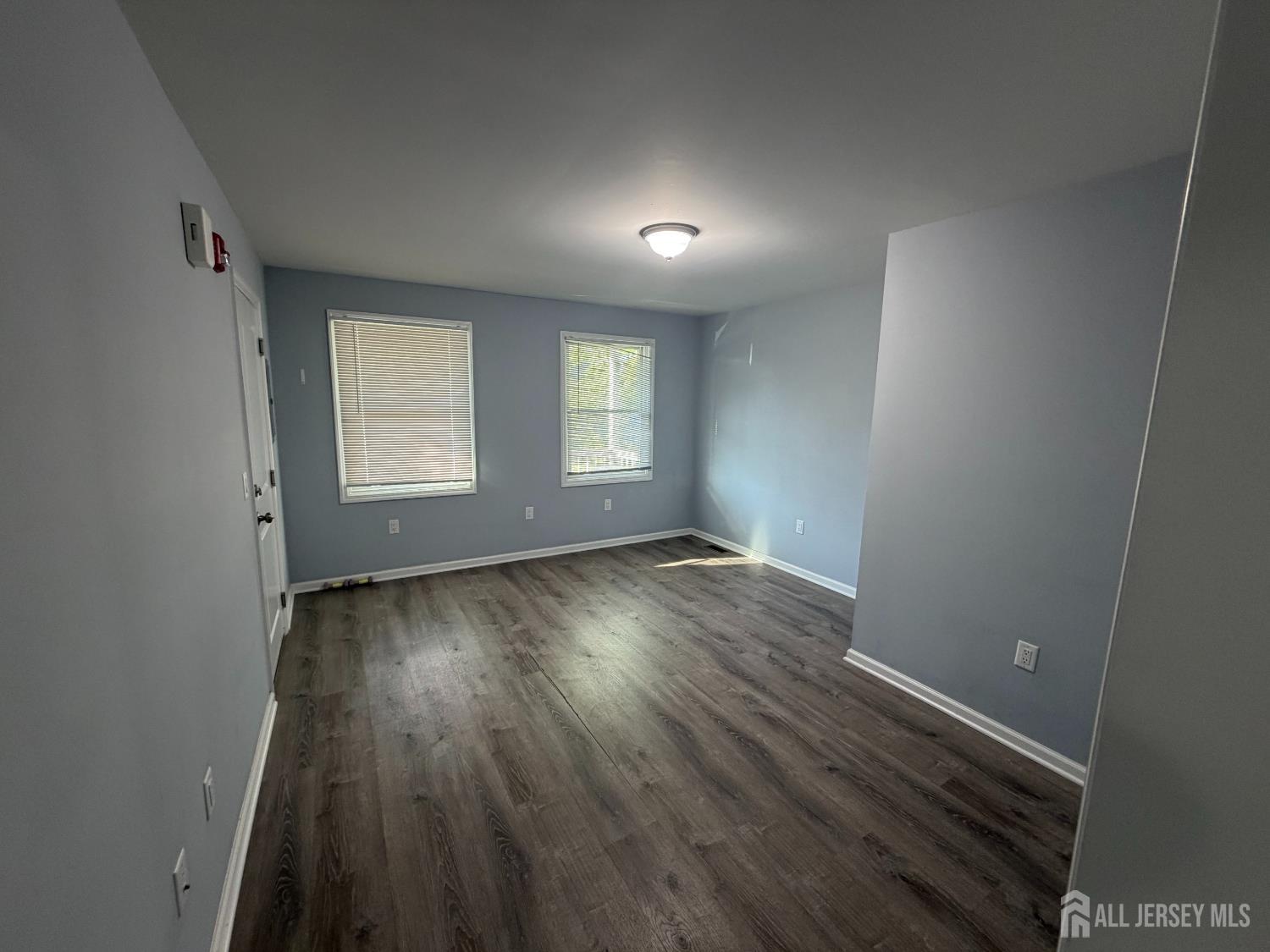 816 King Georges Road, Unit 2 Fords, NJ 08863 - Photo 7 of 16