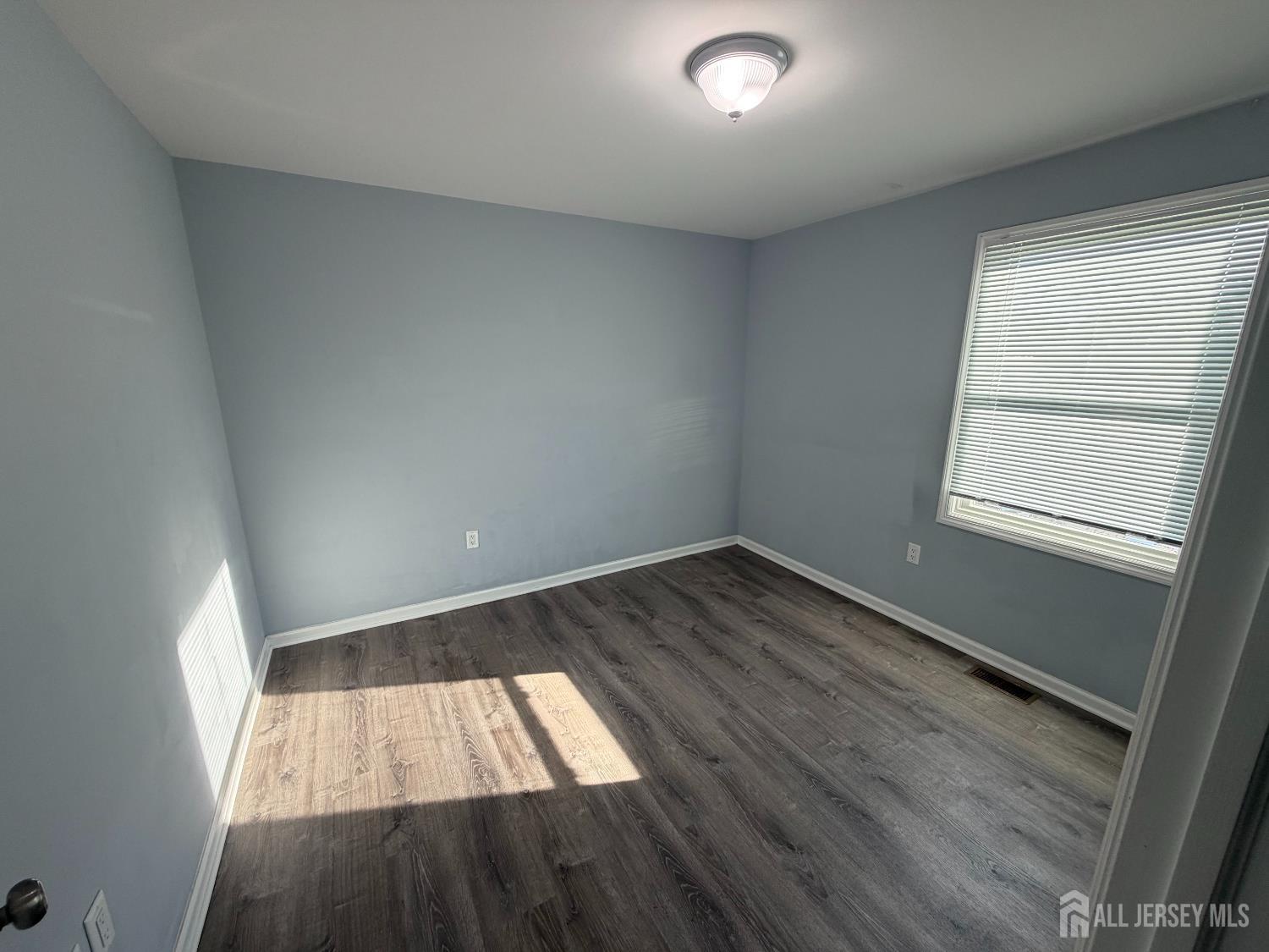 816 King Georges Road, Unit 2 Fords, NJ 08863 - Photo 9 of 16