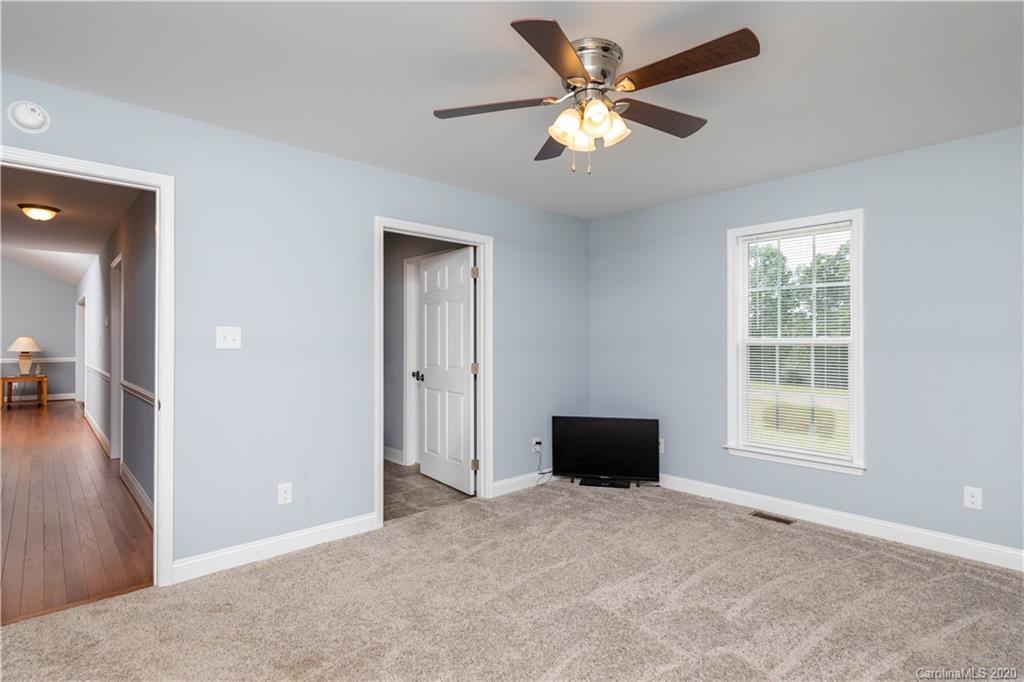 3840 Jenkins Road Blacksburg, SC 29702 - Photo 25 of 33