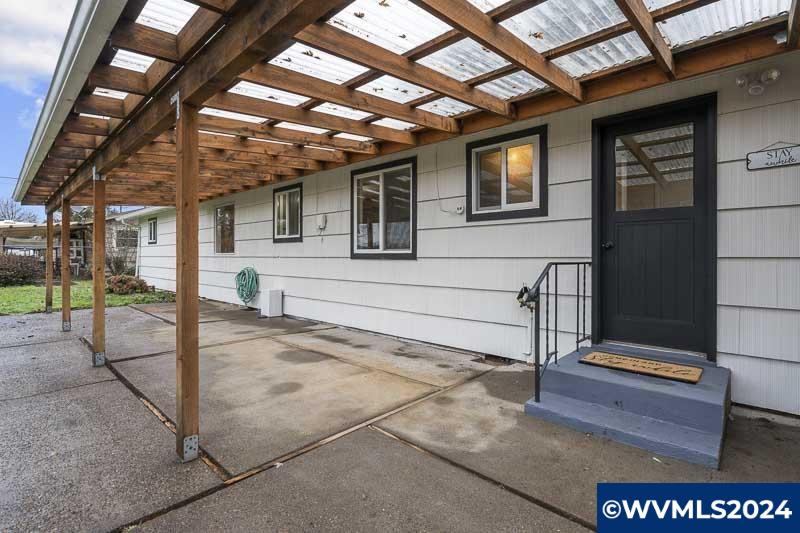4555 Lone Oak Road Southeast Salem, OR 97302 - Photo 31 of 35 Gallery Image 31
