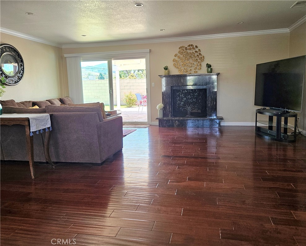 2092 Cutler Street Simi Valley, CA 93065 - Photo 33 of 34