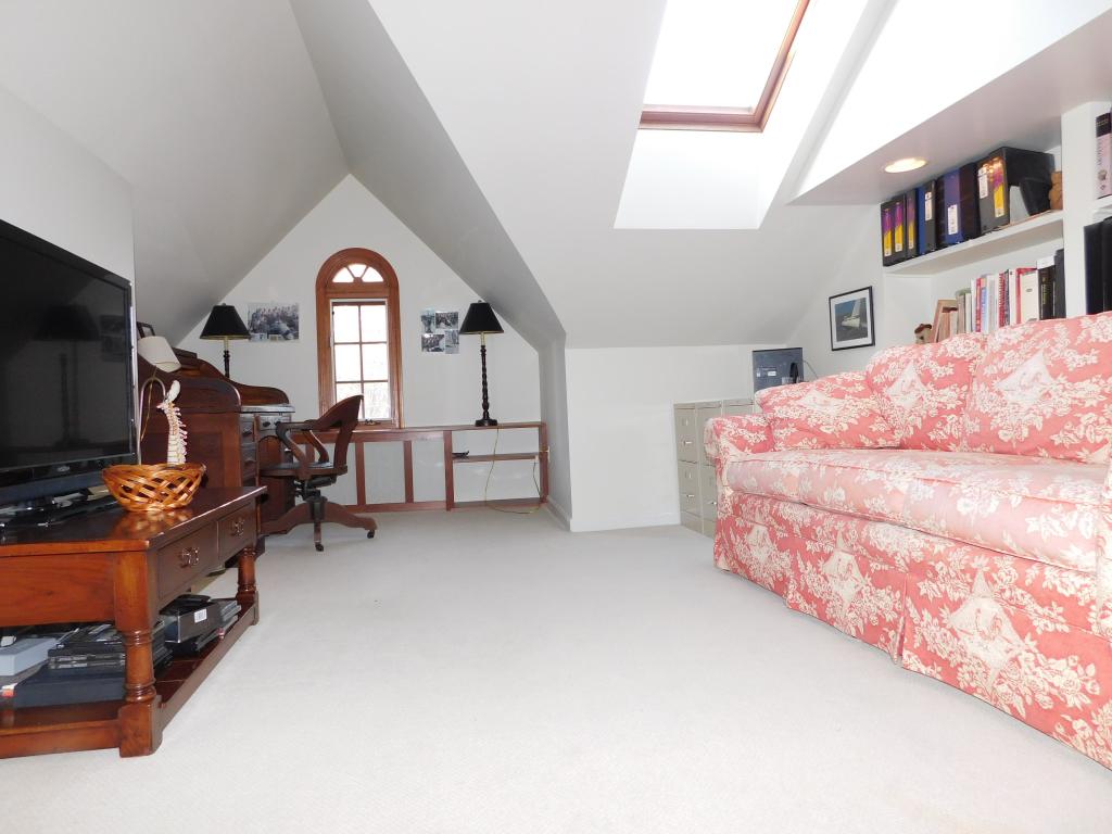 3 Weatherby Road Hanover, NH 03755 - Photo 15 of 21