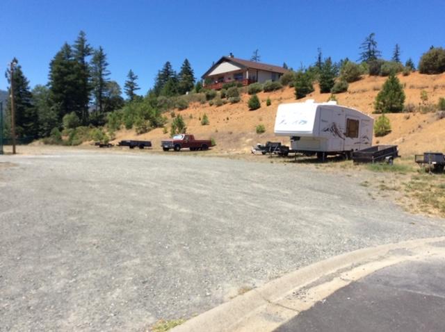 253 Cedar Ridge Drive Cave Junction, OR 97523 - Photo 11 of 11 RV/boat storage
